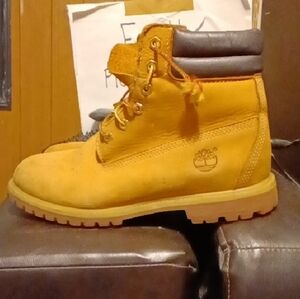 Timberland Men's Yellow Leather Boots